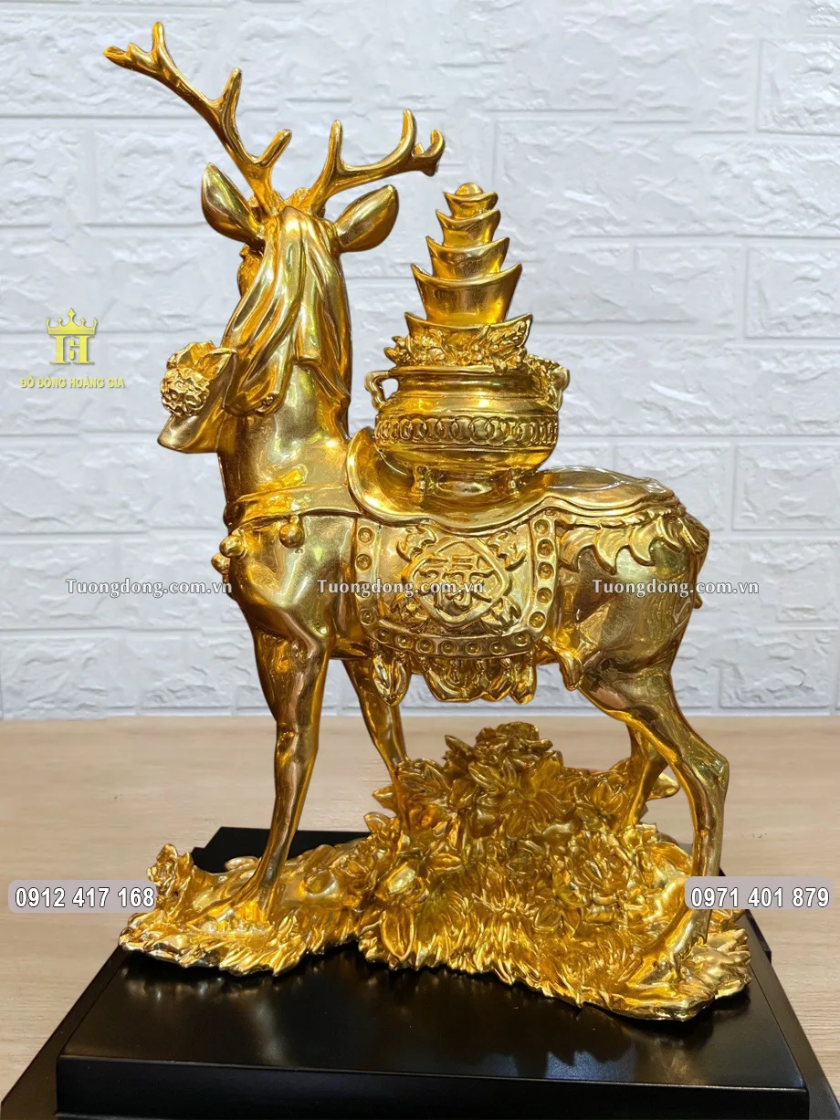 Hình ảnh phía sau của linh vật